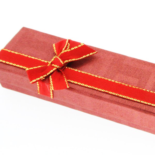 Darčeková krabička na retiazku - červená