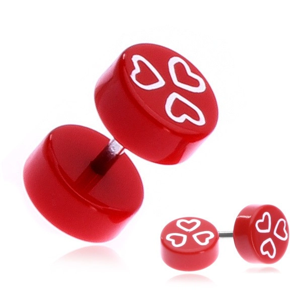 Akrylový fake plug s bielymi srdciami na červenom podklade